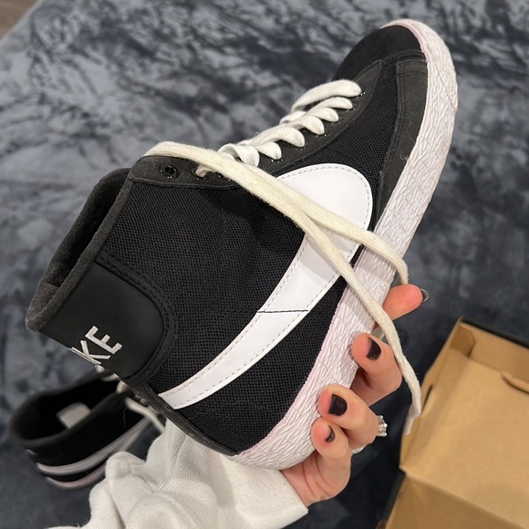 Nike High Tops - In box - Picture 8 of 14